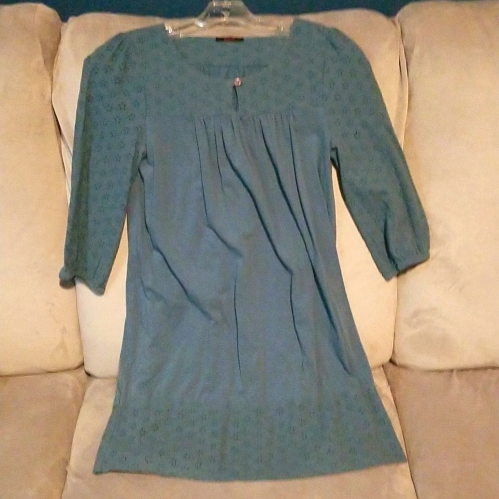 Short dress